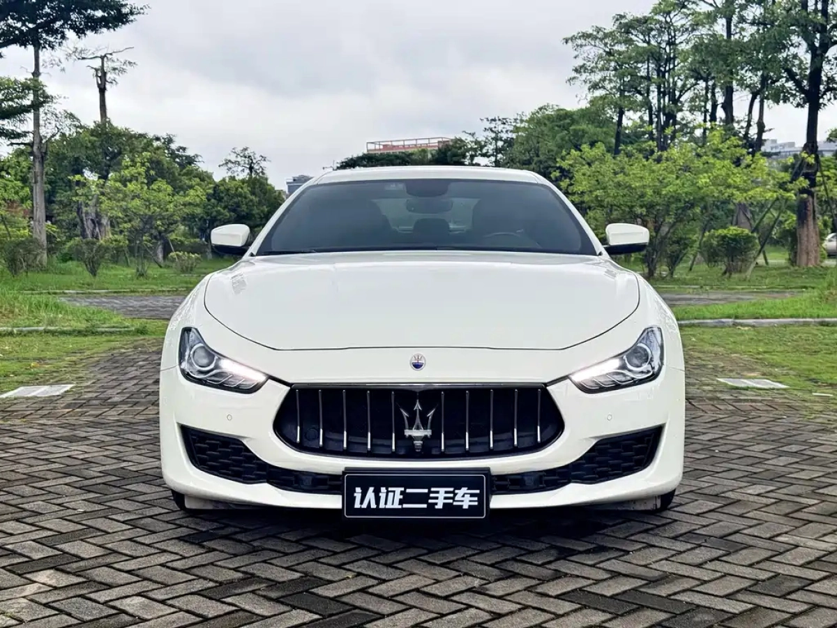 MASERATI GHIBLI
