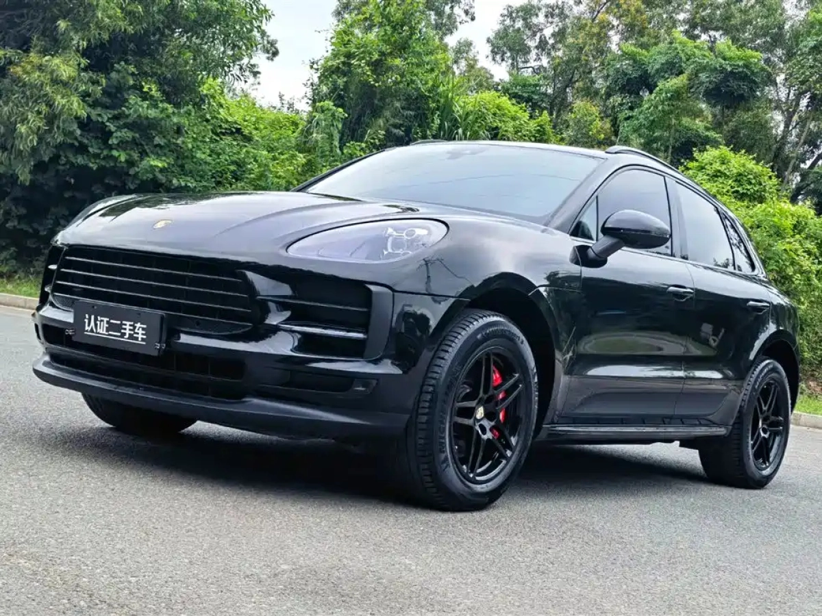 PORSCHE MACAN  2019