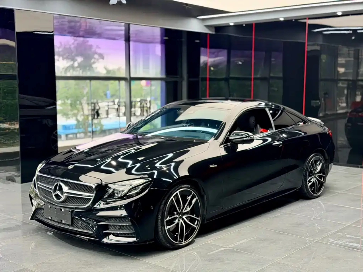 MERCEDES BENZ E-CLASS AMG  2019