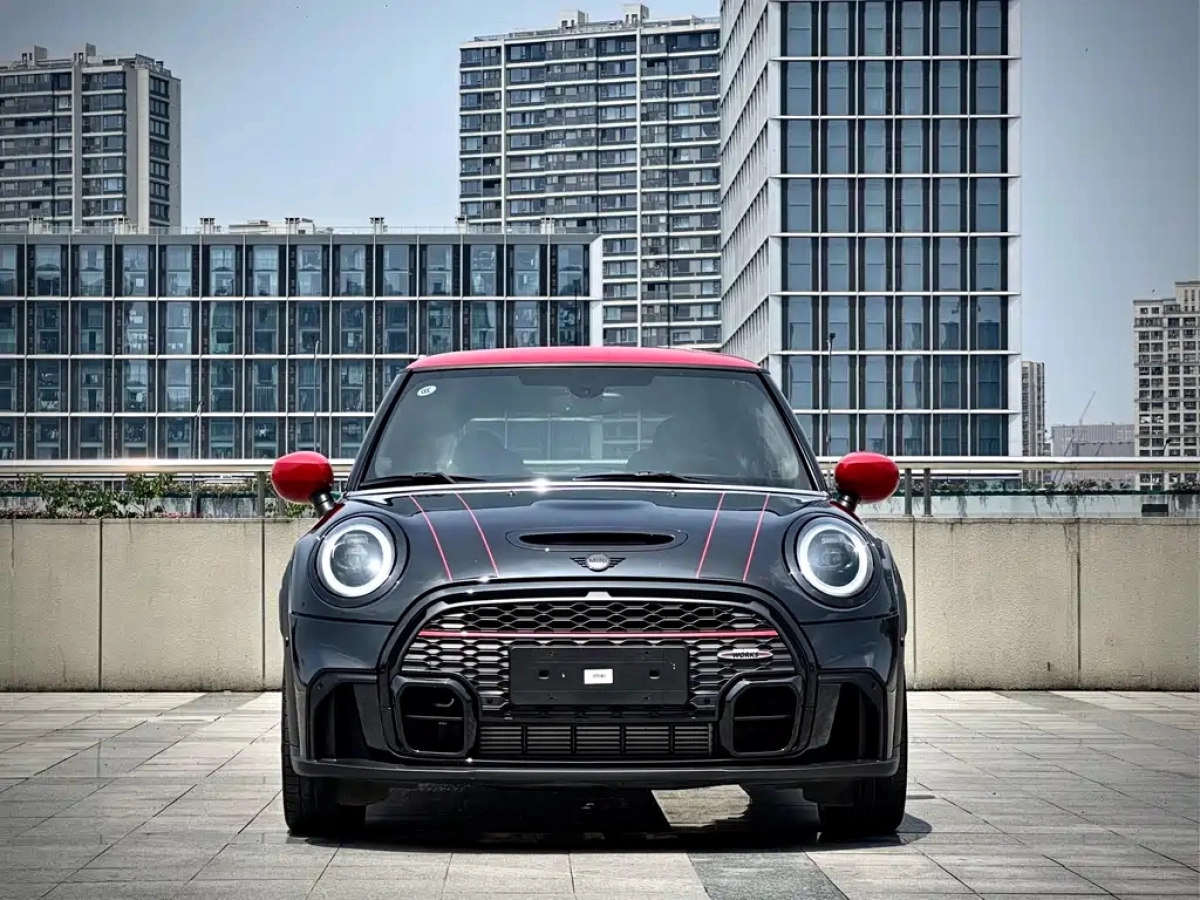 MINI JCW