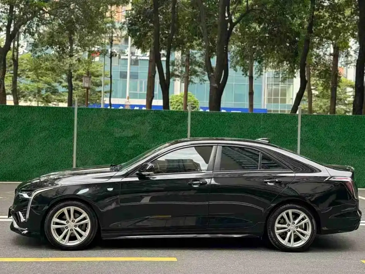 CADILLAC CT4