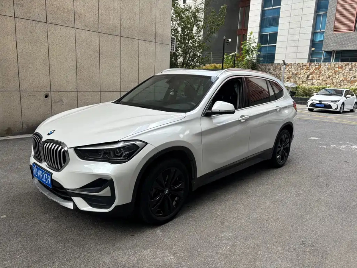 BMW X1  2020