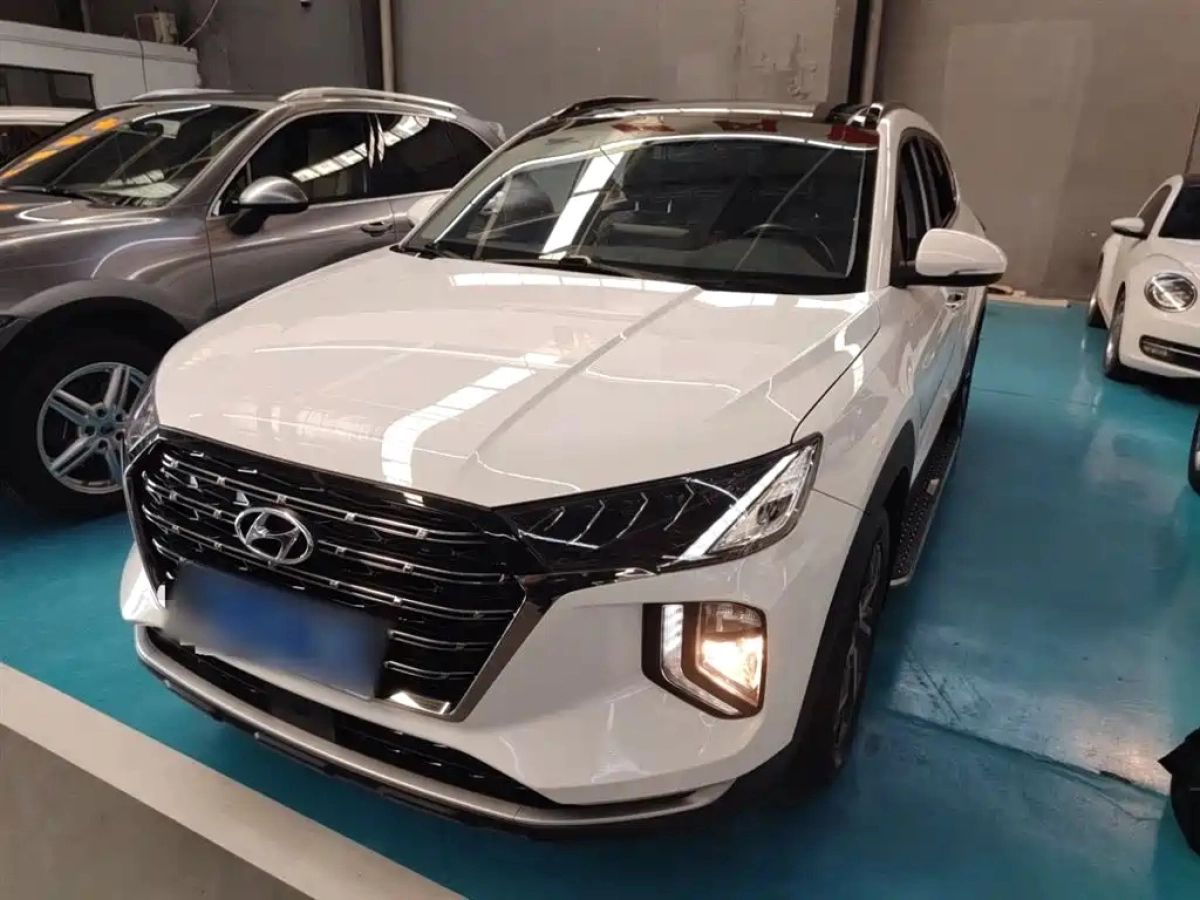 HYUNDAI TUCSON  2021