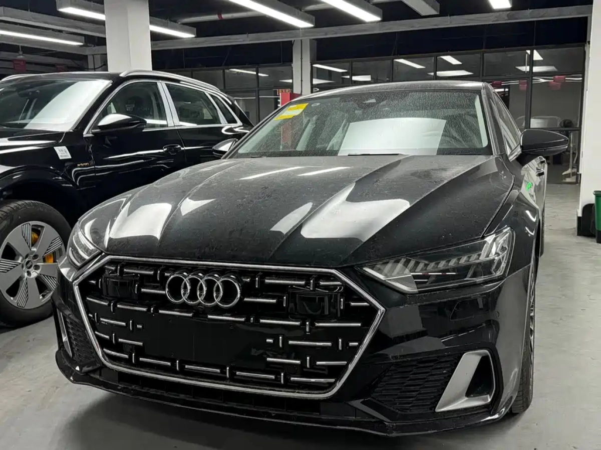 AUDI A7L