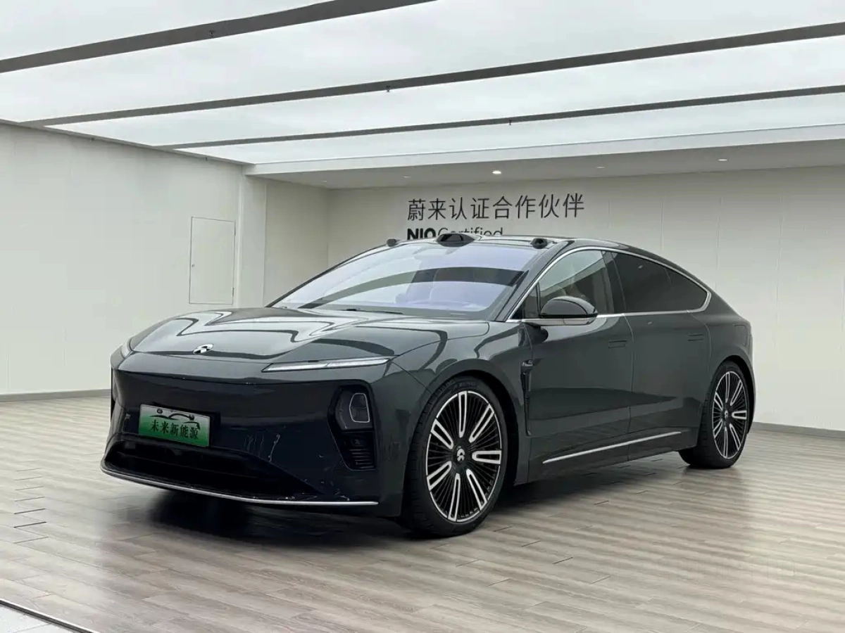 NIO ET9