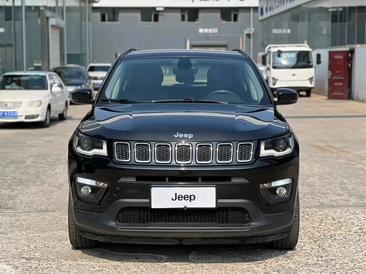 JEEP COMPASS