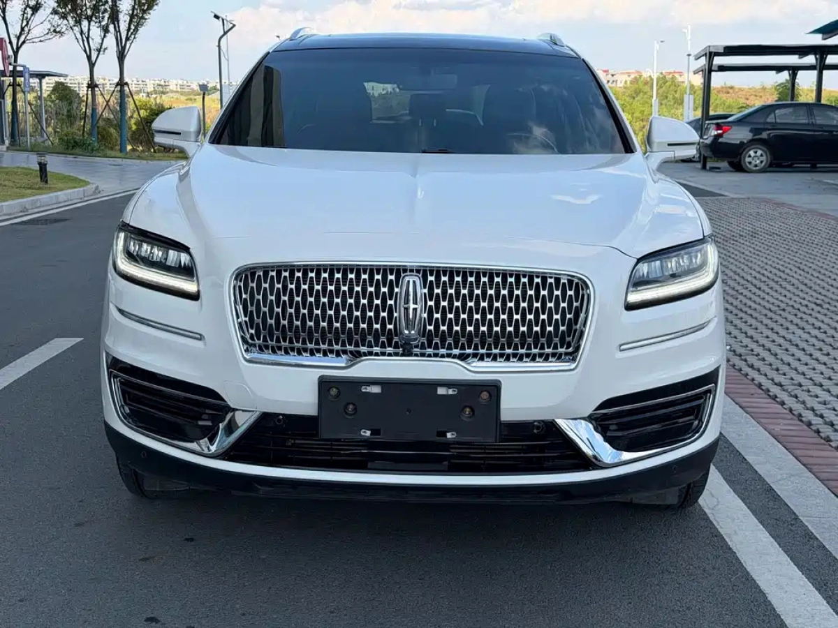 LINCOLN NAVIGATOR IMPORT