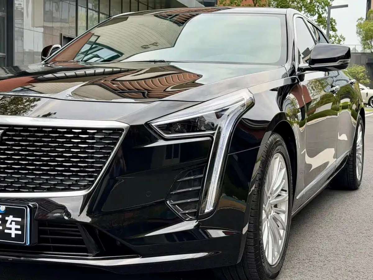 CADILLAC CT6