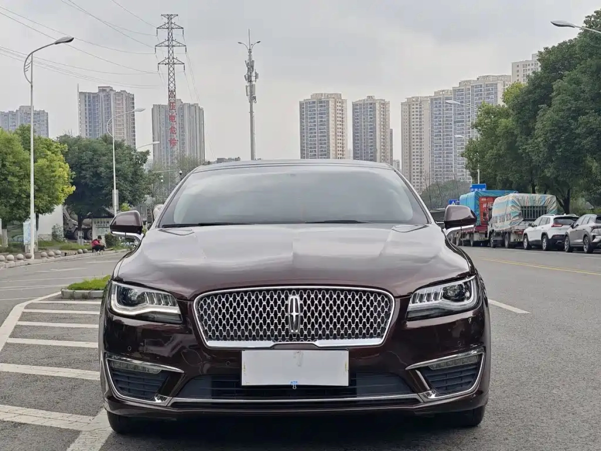 LINCOLN MKZ