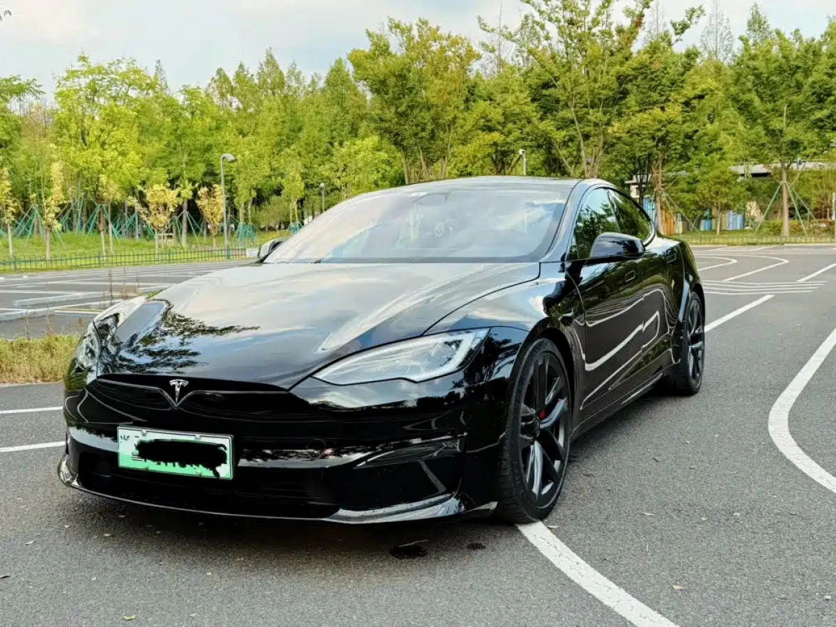 TESLA MODEL S