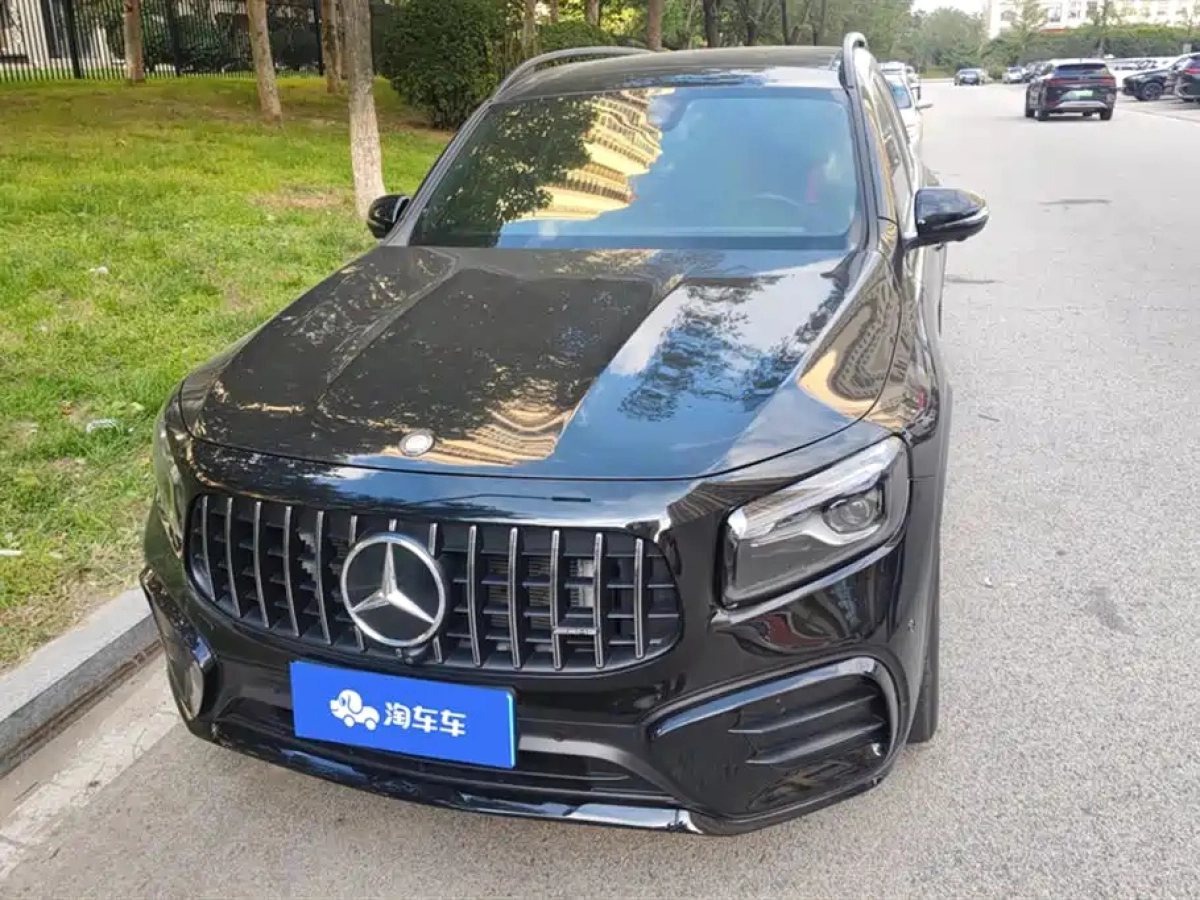 MERCEDES BENZ GLB AMG