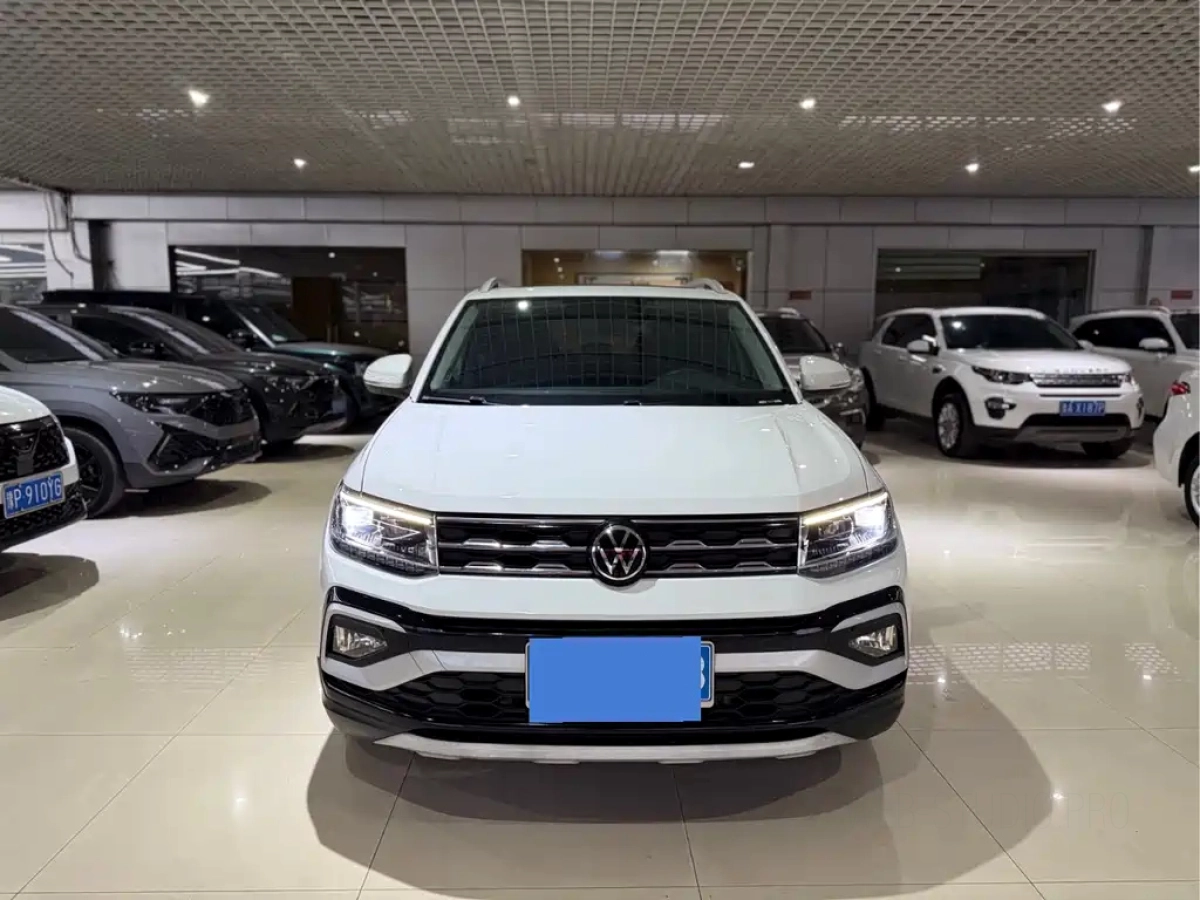 VOLKSWAGEN T-CROSS