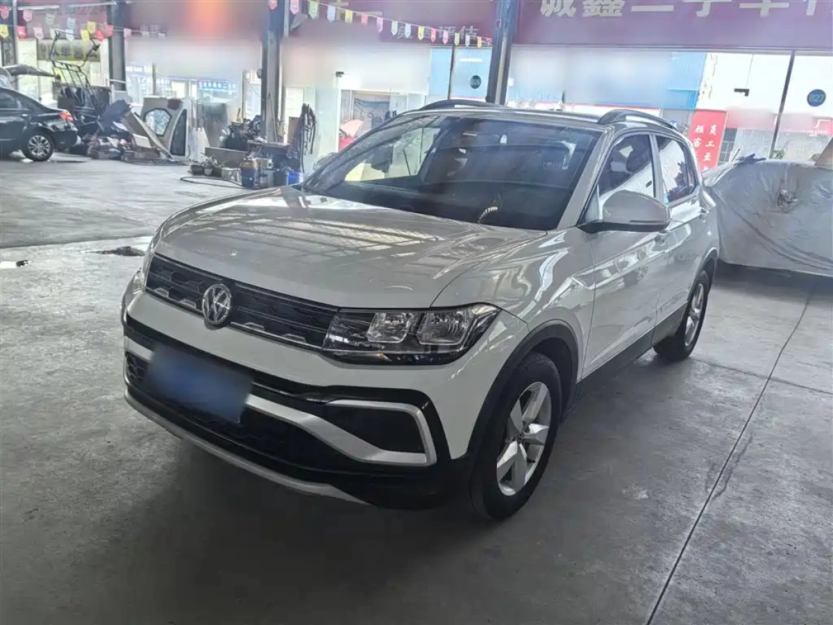 VOLKSWAGEN T-CROSS  2023