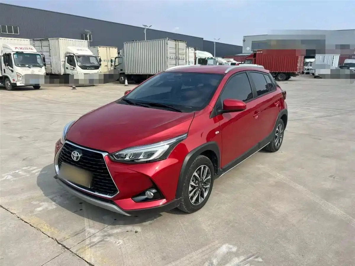 TOYOTA YARIS L DAZZLING  2023