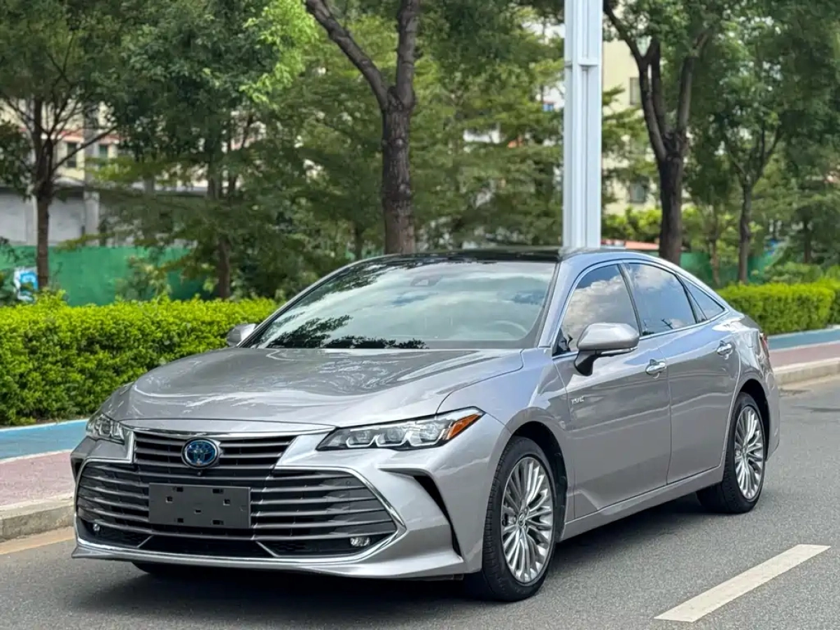 TOYOTA AVALON  2019