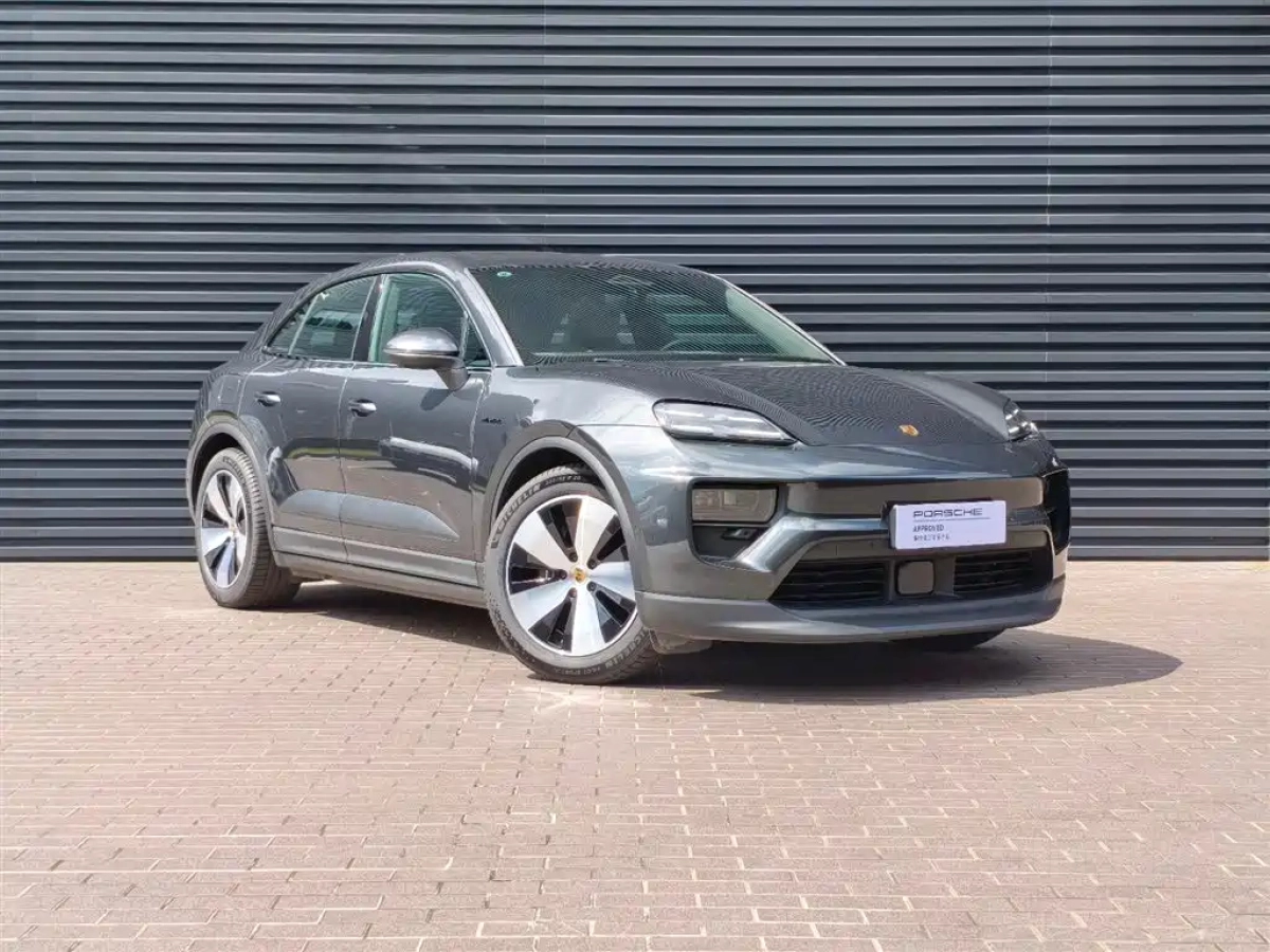 PORSCHE MACAN NEW ENERGY  2024