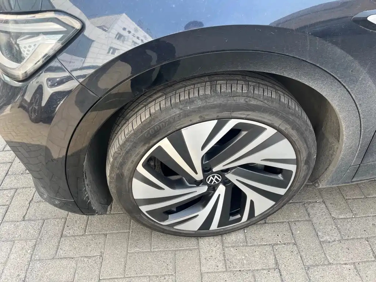 VOLKSWAGEN ID.4 CROZZ