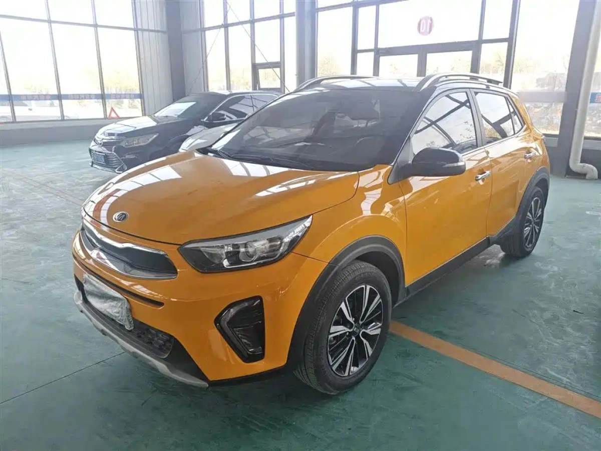 KIA KX1