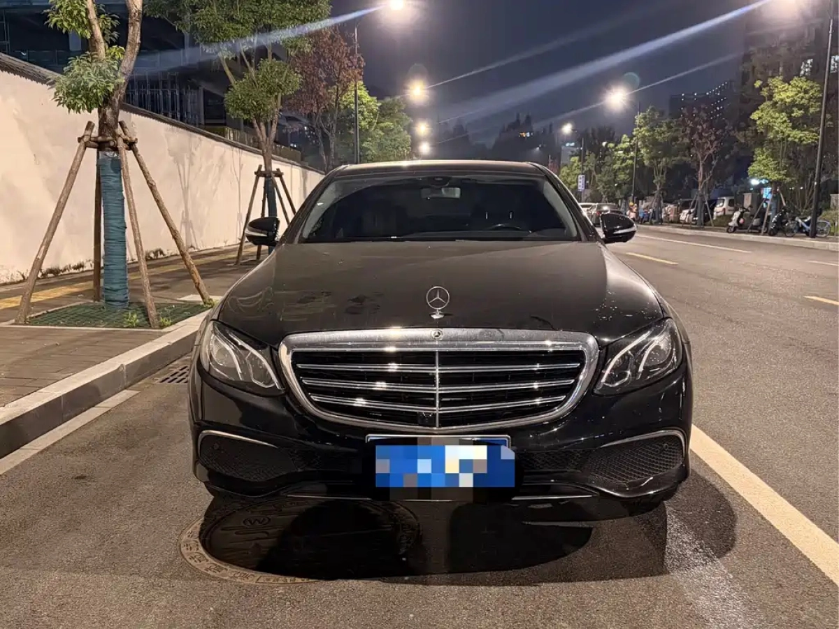MERCEDES BENZ E-CLASS