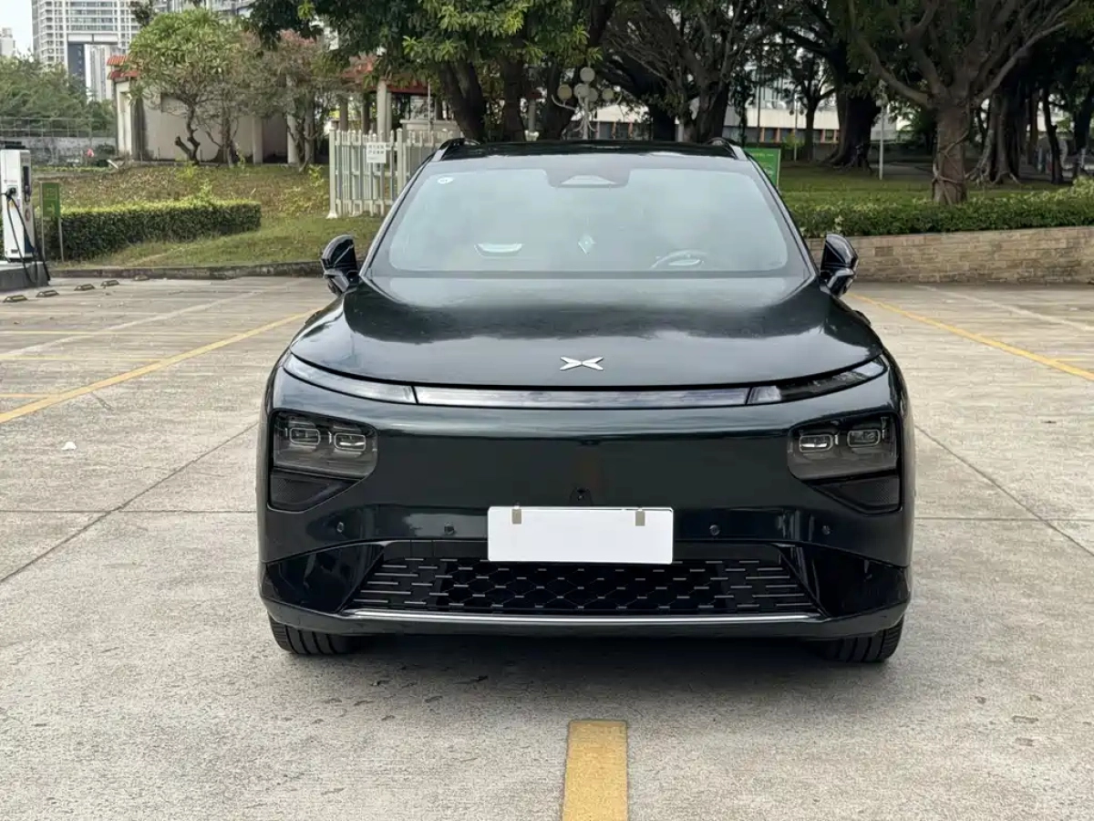 XPENG MOTORS G9