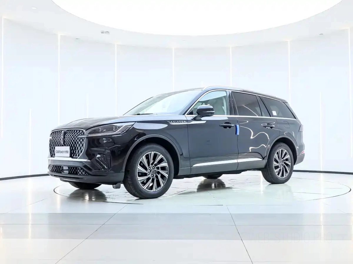 LINCOLN AVIATOR  2025