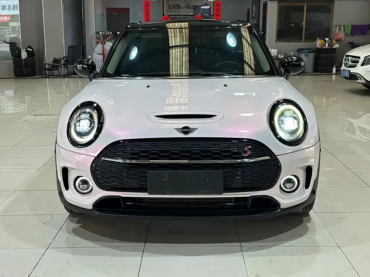 MINI CLUBMAN