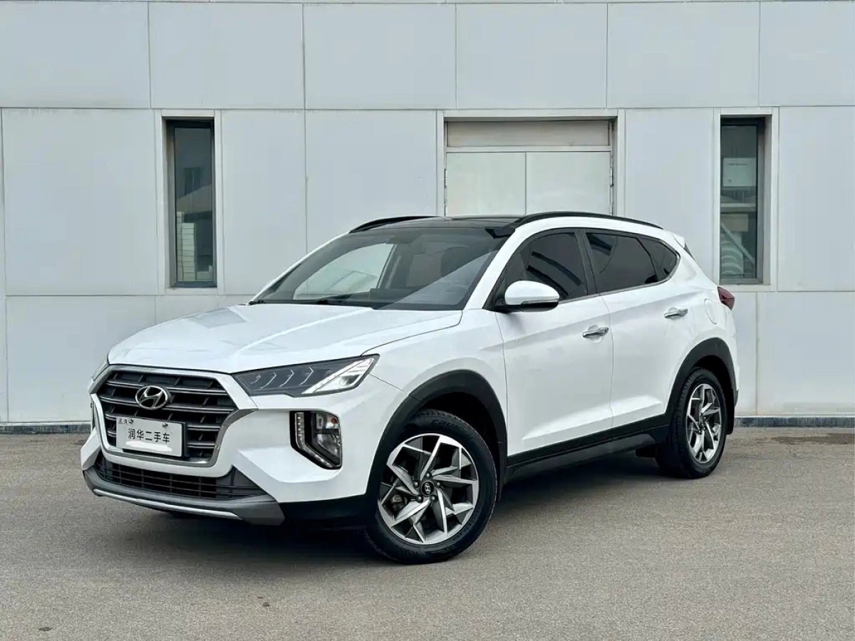 HYUNDAI TUCSON  2020