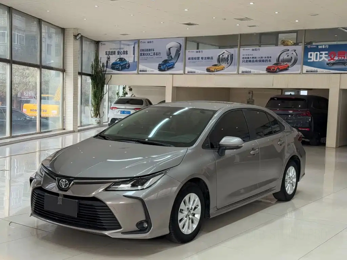 TOYOTA COROLLA  2023