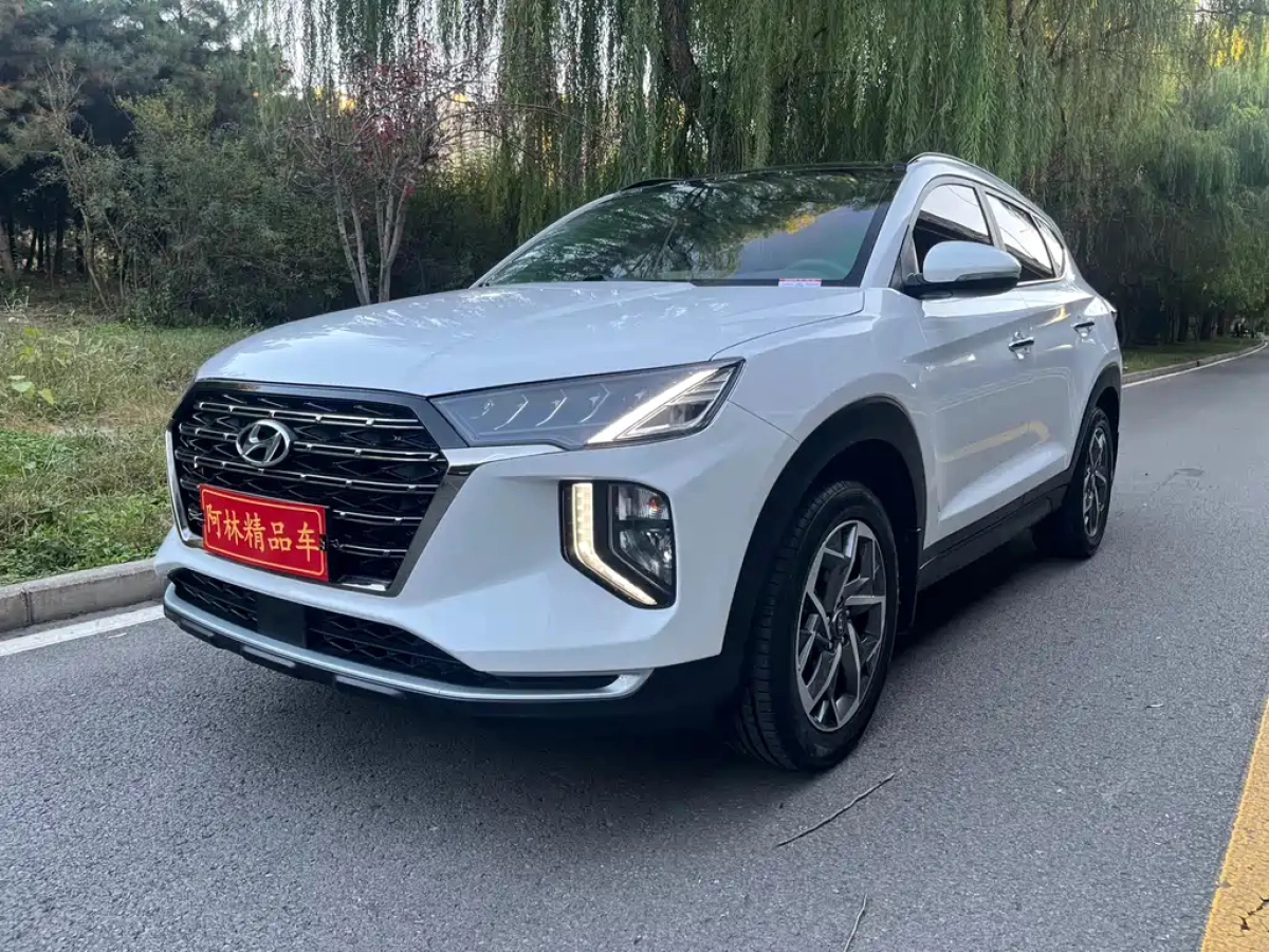 HYUNDAI TUCSON  2020