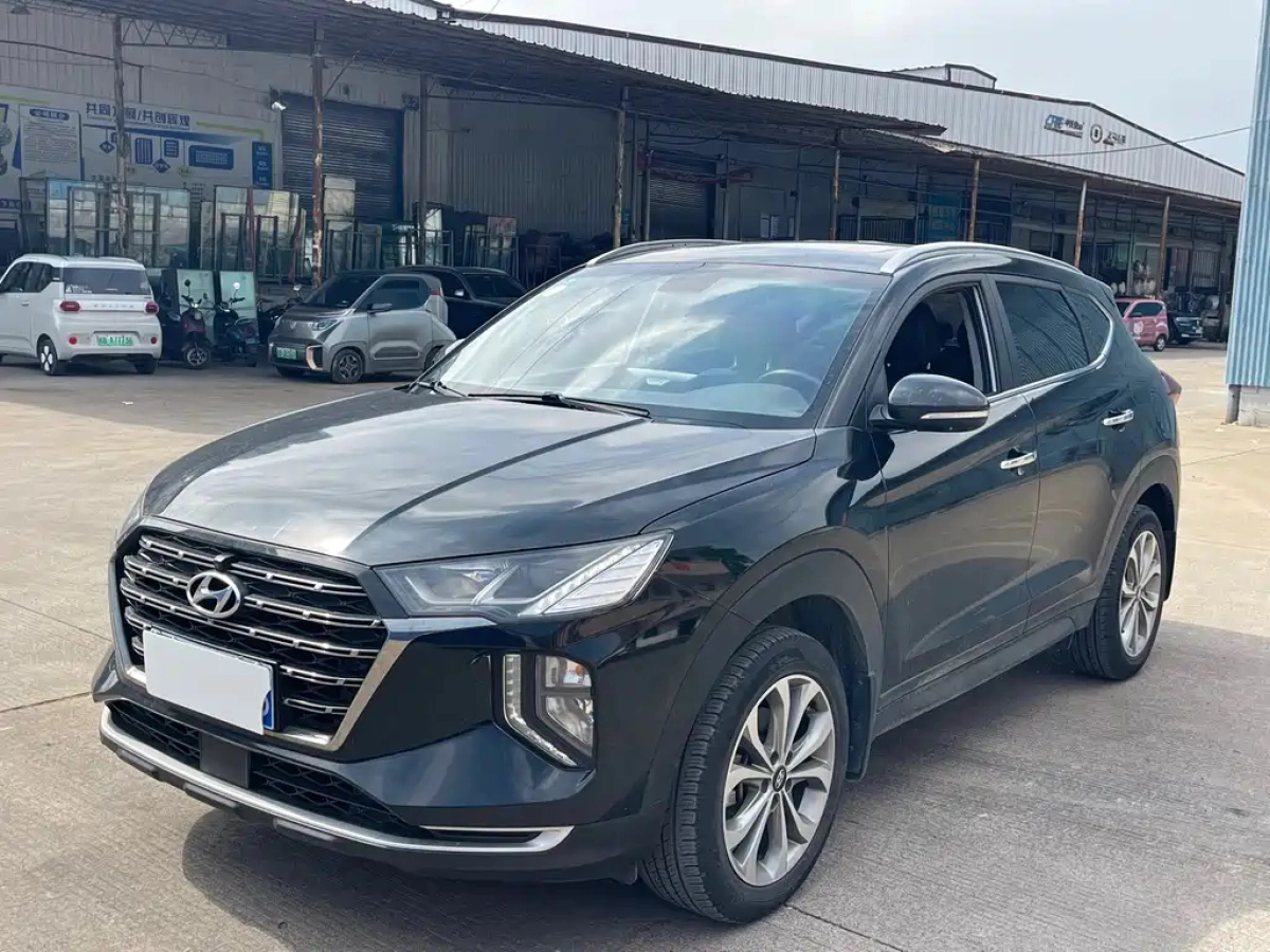 HYUNDAI TUCSON  2020