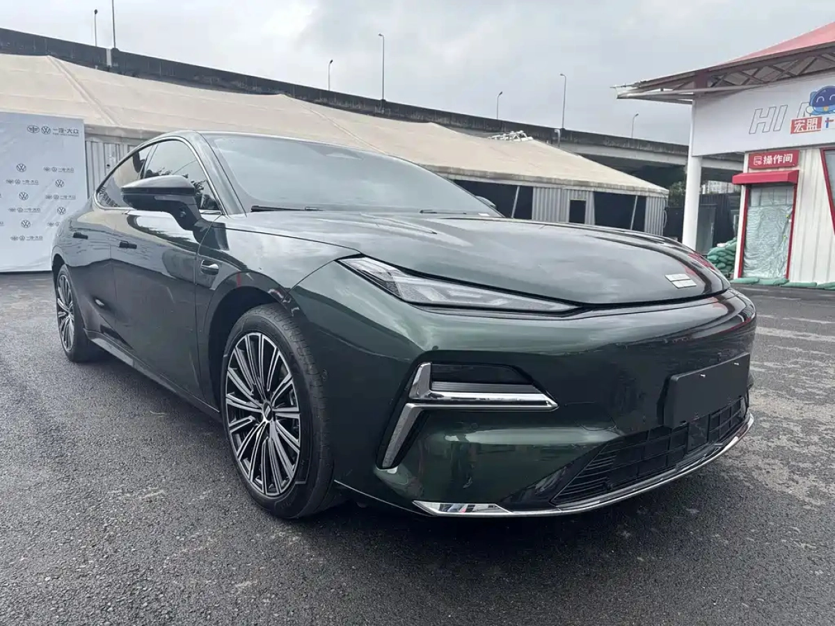 GEELY GALAXY GALAXY XingYao 8