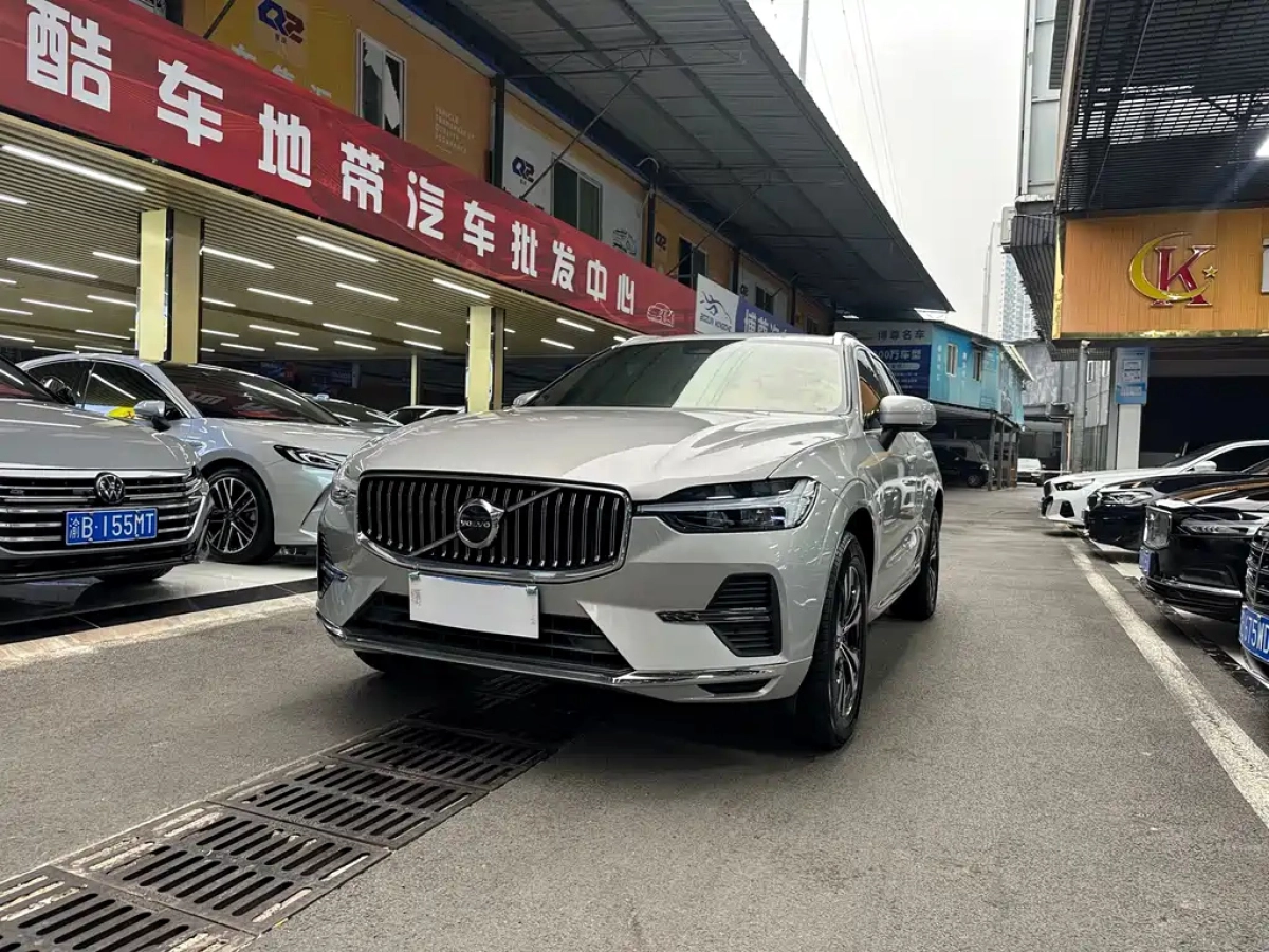 VOLVO XC60
