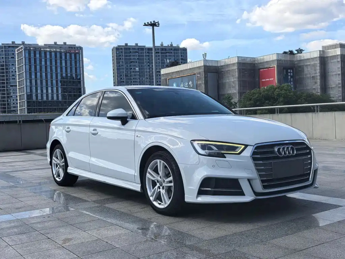 AUDI A3  2020