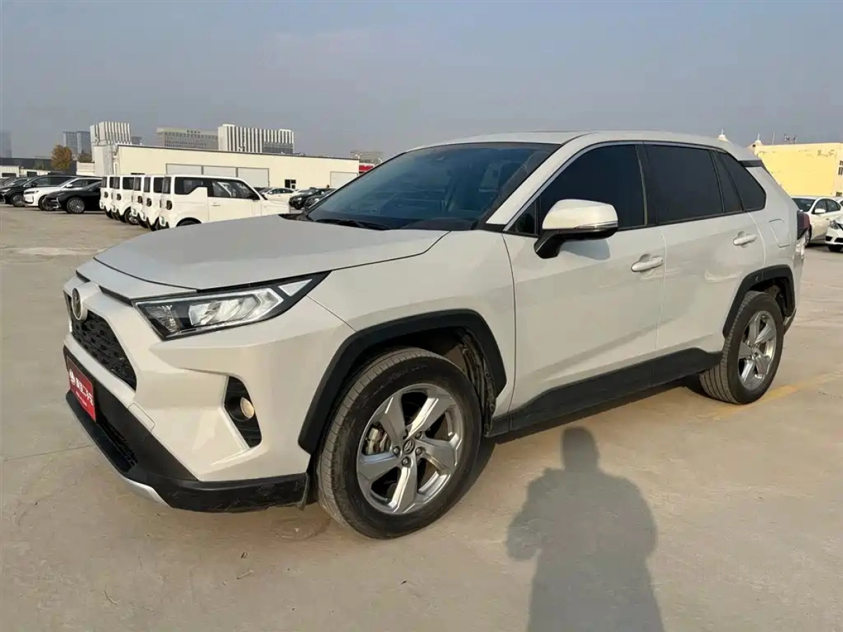 TOYOTA RAV4 RONGFANG  2020