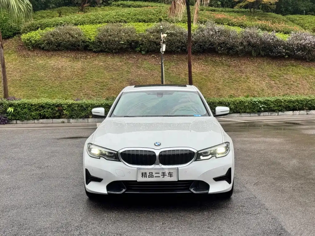 BMW 3-SERIES