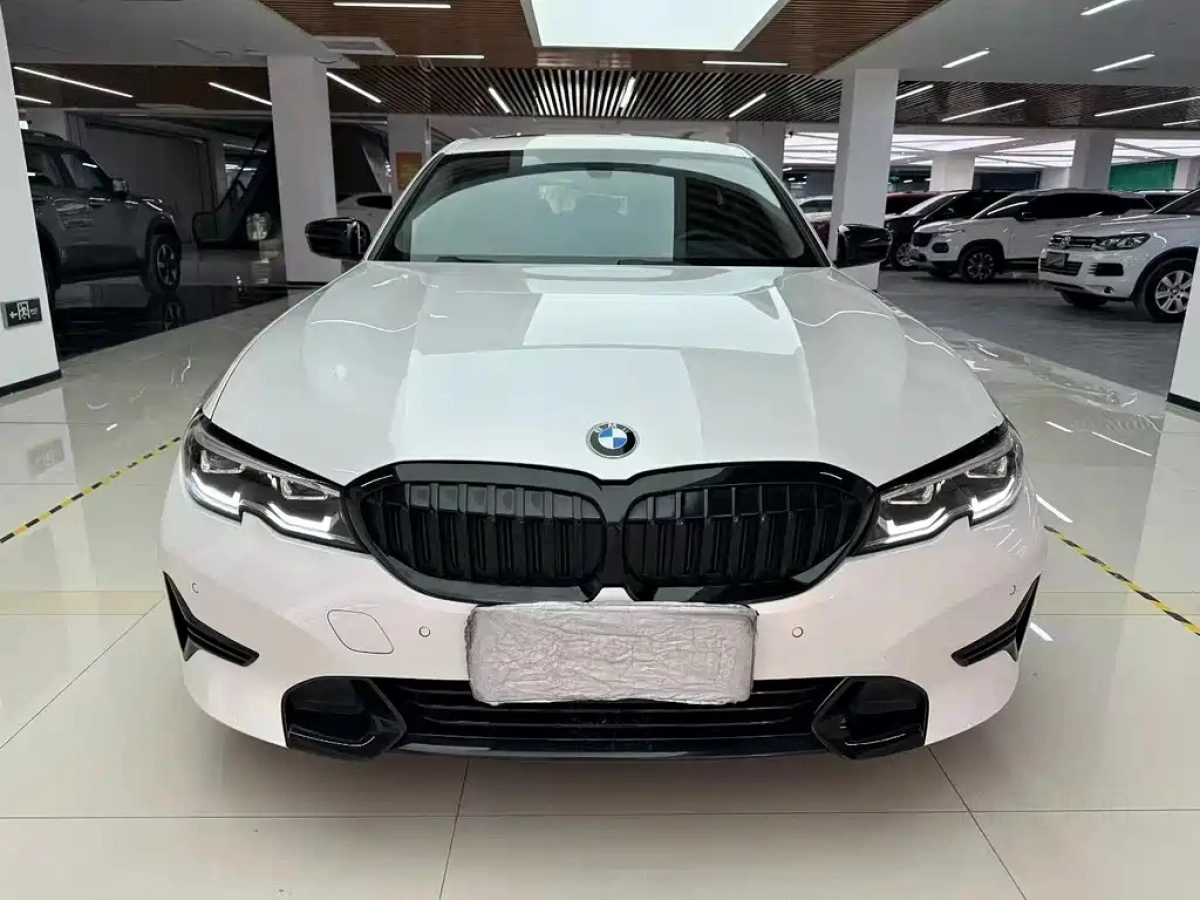 BMW 3-SERIES