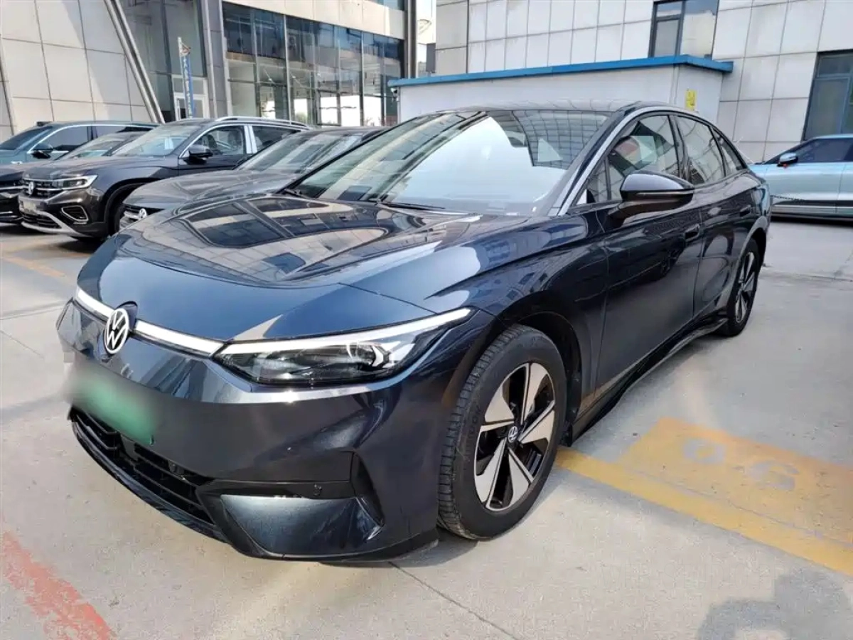 VOLKSWAGEN ID.7 VIZZION