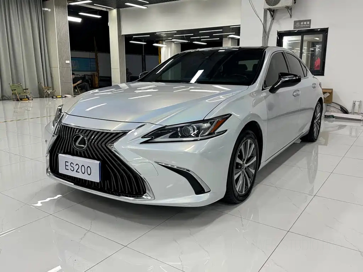 LEXUS ES  2019
