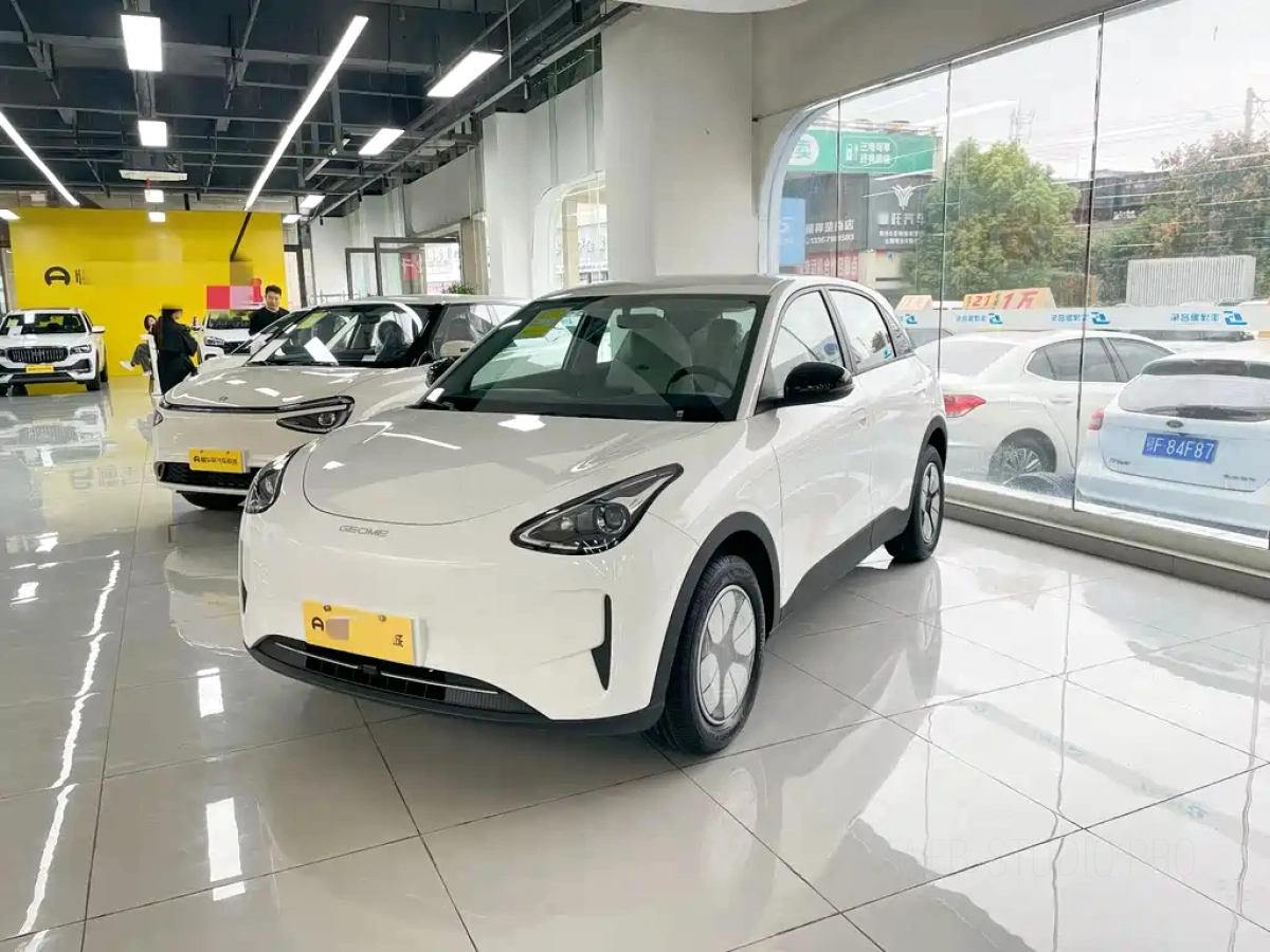 GEELY AUTO XINGYUAN  2025