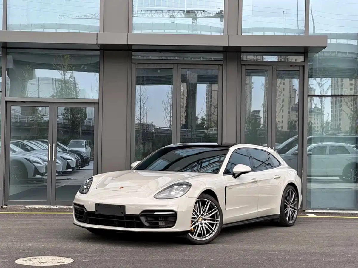 PORSCHE PANAMERA NEW ENERGY