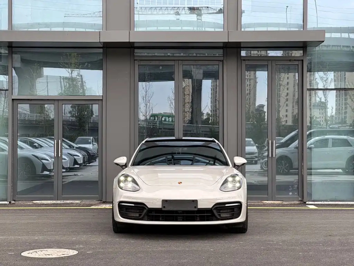PORSCHE PANAMERA NEW ENERGY