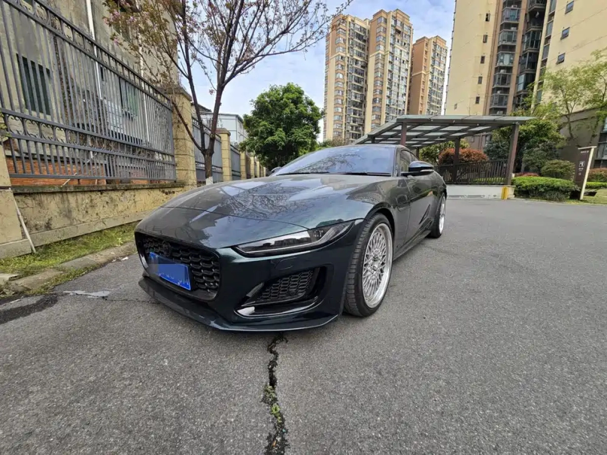 JAGUAR F-TYPE