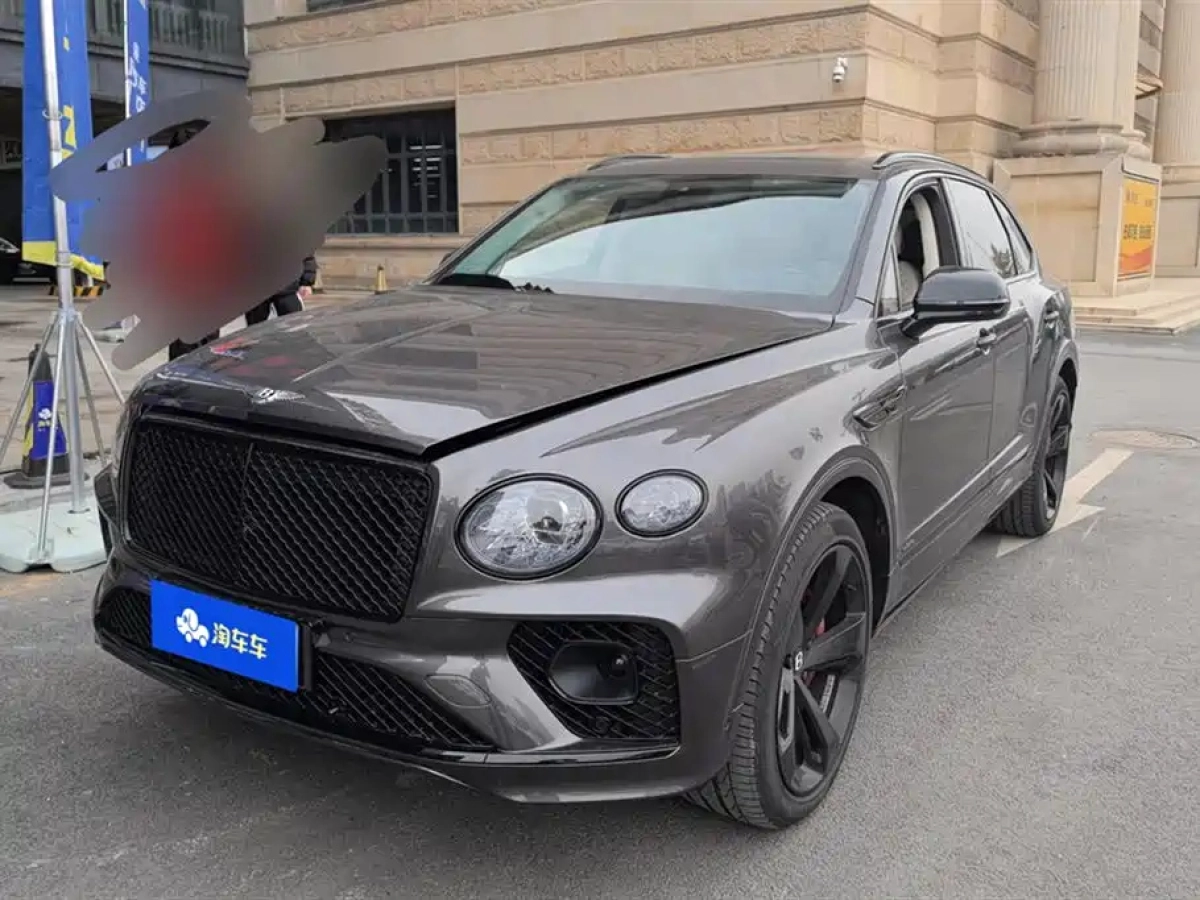 BENTLEY BENTAYGA  2023
