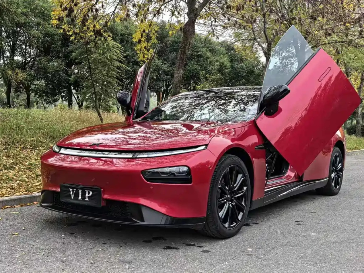 XPENG MOTORS P7
