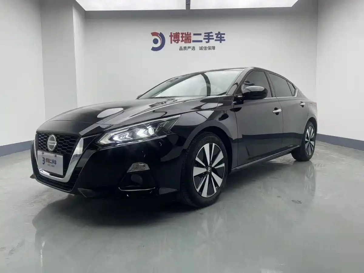 NISSAN TEANA  2020