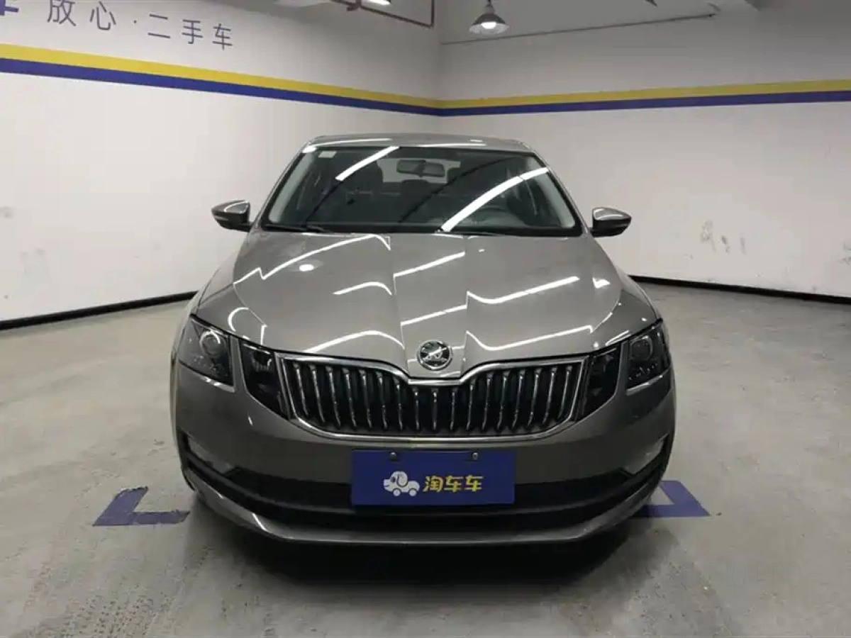 SKODA OCTAVIA