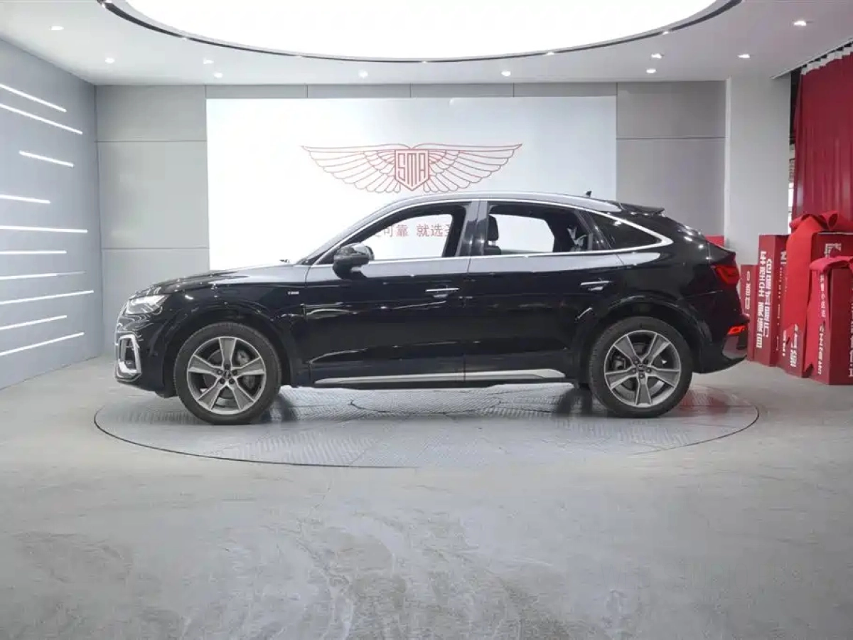 AUDI Q5L SPORTBACK