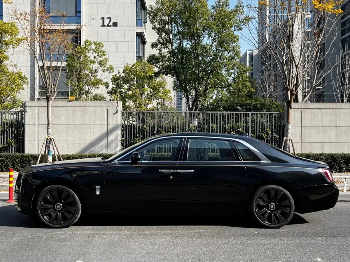 ROLLS ROYCE GHOST