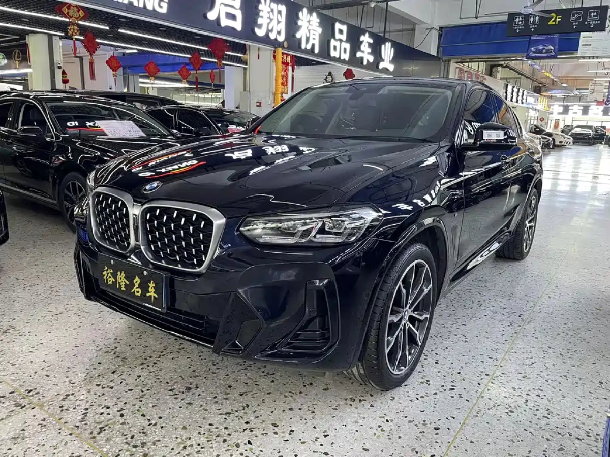 BMW X4  2022