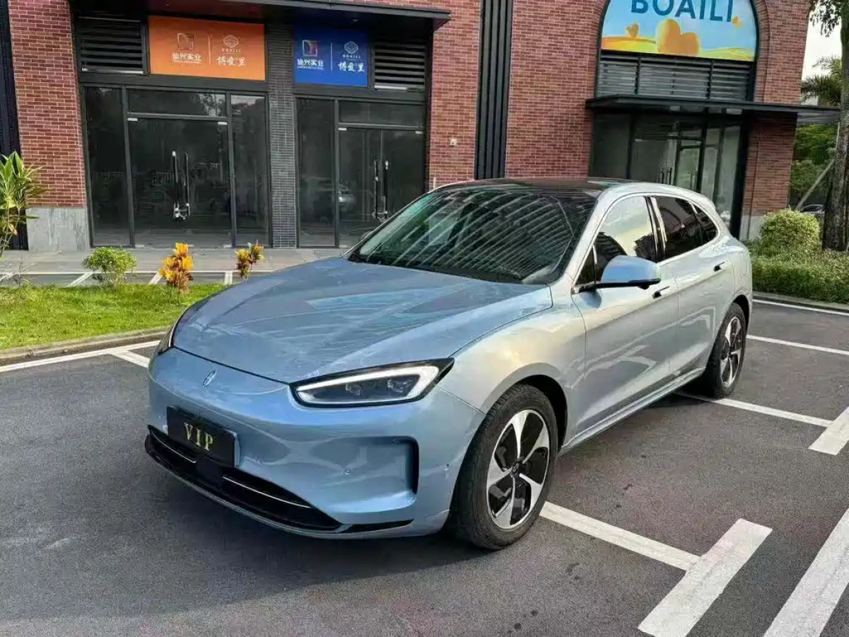 HUAWEI HARMON AITO M5  2023